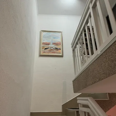 منزل للإقامة A Red Door *